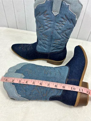 C. Est 1946 Denim Two-Tone Cowboy Heeled Boots Blue Wide Calf Size 7 thumbnail 8