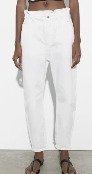 ZARA Size 2 White Paperbag Jeans thumbnail 1
