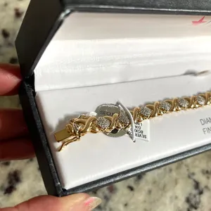 Unbranded XO Link Bracelet Women 7.5 Gold Diamond Accent 18K Gold‎ Over Silver thumbnail 3