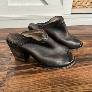 Freebird Bambi / Leather Peep Toe Mule / Heeled Sandal / 7 thumbnail 2