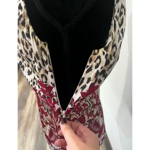 White House Black Market Sleeveless Halter Top Animal‎ Print Burgundy Damask S thumbnail 3