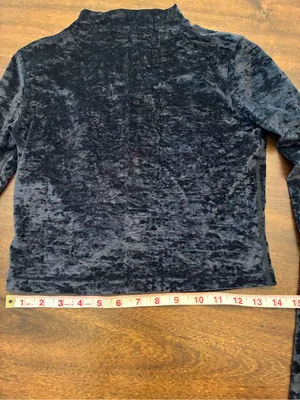 Lululemon All Aligned Mock Neck Long Sleeve Top Women’s 6 Crushed Velvet Black thumbnail 3