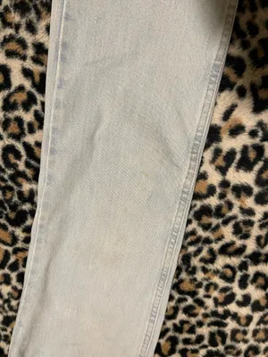 Light Wash Wrangler Jeans thumbnail 3