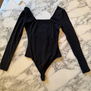 NWT Quince Second Skin Square Neck Long Sleeve Black Bodysuit Sz XS thumbnail 5