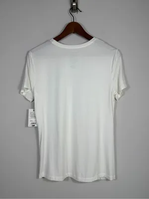 Nine West Soft Spun White Crewneck Tee Size Medium NWT Stretch Top thumbnail 2