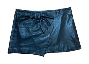 Zara black‎ faux leather mini skirt with bow detail sz M thumbnail 1