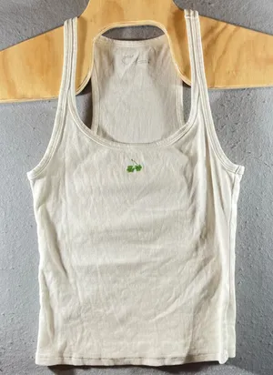 766 | NWOT Aerie Ribbed Embroidered Clover Racerback Tank Top White Womens Large thumbnail 1