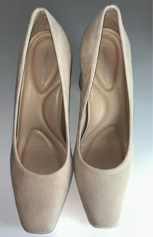 Antonio Melani suede pumps thumbnail 1