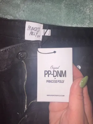 Princess Polly black denim high waisted shorts thumbnail 3