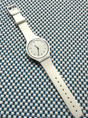 Swatch Watch Skinsnow SVUW101 Contemporary thumbnail 1