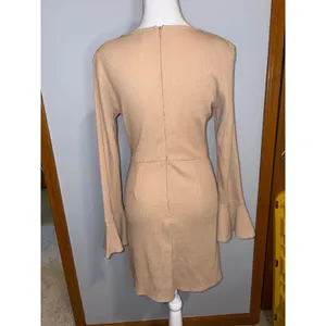 Hello Molly You for Me Beige Waffle Knit‎ Wrap Mini Dress Bell Sleeve US 6/M NEW thumbnail 3
