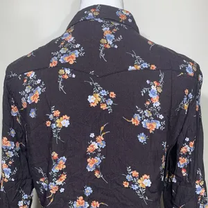 Wrangler Western Shirt Womens XS Black Floral Snap Front LongSleeve Pointed Yoke thumbnail 8