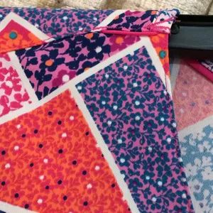 Vera Bradley Halo Printed V-Neck Scrub Top thumbnail 4