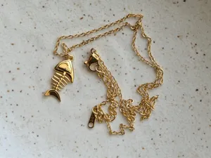 Handmade gold tone stainless steel fish necklace 🐟🌀 thumbnail 4