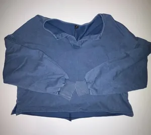 Shein Long Sleeve Crop Top thumbnail 1