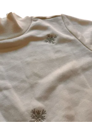 LOFT Ivory Snowflake Embroidered Mock Neck Sweatshirt Winter Cozy Small in GUC thumbnail 6