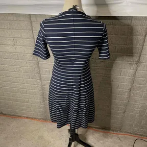 NWT Elizabeth Oliver Navy White‎ Striped A Line Maternity Dress Size 1 thumbnail 5
