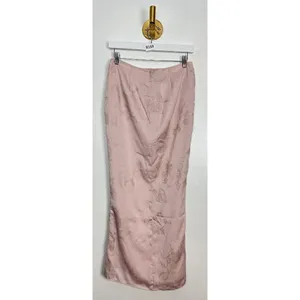HOUSE OF CB Luisette Floral Satin Midi Skirt in Pink Metallic Size Small thumbnail 9