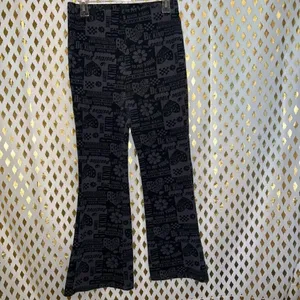 Fabletics leggings and flared pants bundle set size L ￼ thumbnail 12