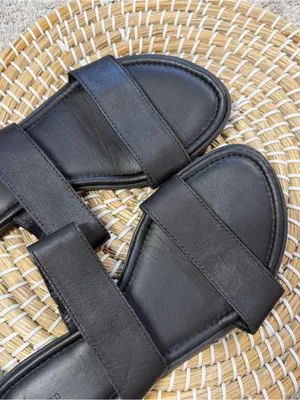 L.L. Bean Women’s Leather Sandals Slip On in Black 10 thumbnail 10