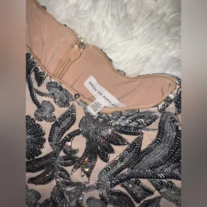 NEW Dress the population Emmalyn Sequins Long Sleeve Sliver Nude Midi size XXL thumbnail 8