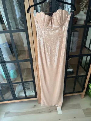 NWT Seashells sequined gown maxi dress Cypriana Strapless sweetheart mermaidcore thumbnail 2