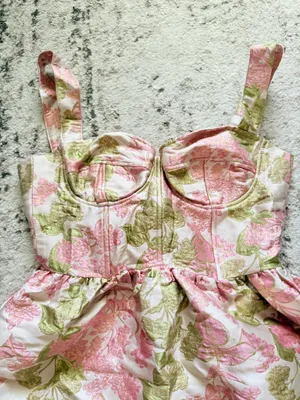 Green & Pink formal dress thumbnail 3