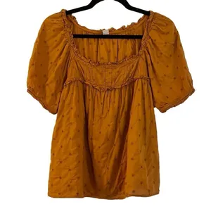 Old Navy brown square neck embroidered puff sleeve top M thumbnail 2