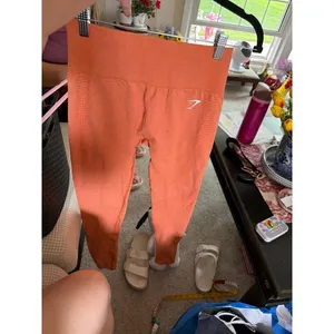 Gymshark VITAL SEAMLESS 2.0 LEGGINGS‎ Orange women's medium thumbnail 2