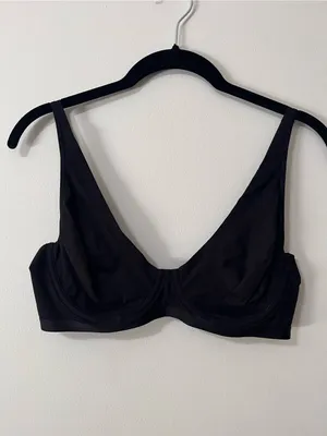 b.tempt’d Black Smoothing Everywhere T-shirt Bra Women’s Intimates Sz 36B EUC thumbnail 2