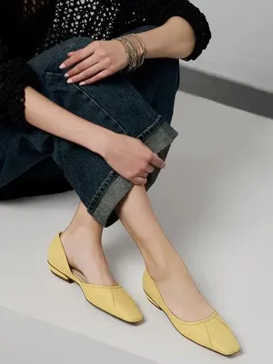 NEW FRANCO SARTO Debrah Half D'orsay Flat Butter Yellow SZ-8.5 thumbnail 1