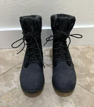 ASICS Boots thumbnail 1