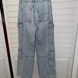 Garage Light Wash Denim Cargo Jeans thumbnail 3