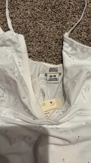 Urban Outfitters Top thumbnail 2