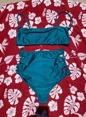 Sam Lorenzo Bikini thumbnail 1