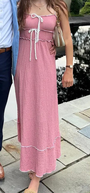 Dress thumbnail 1