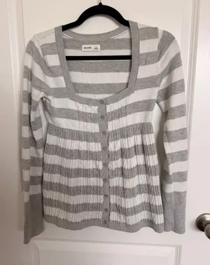 NWOT Hollister Babydoll Top Size Small thumbnail 1