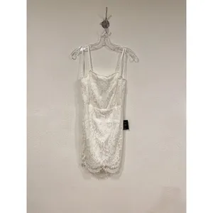 Lulus Dress Womens Medium White Lace Floral Mini Sheath YD3111A Bridal Party NWT thumbnail 2