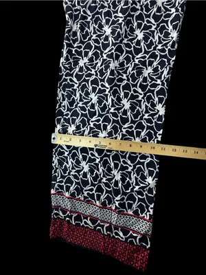 Kaari Blue Navy & White Floral Wide-Leg Pants with Red Hem Trim thumbnail 5