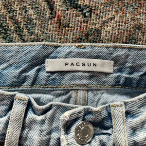 PacSun Ultra High Rise Slim Fit Jeans Light Wash Button Fly Size 23 Distressed thumbnail 15