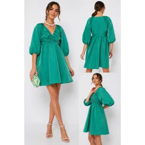 Hyacinth House‎ Emerald Green Tuckernuck M Ruched V-Neck Genevieve Mini Dress thumbnail 2