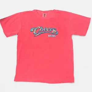 Comfort Colors Pink Cheers Boston Graphic T-Shirt, size Large thumbnail 1