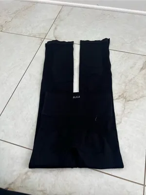 NEW ALALA Black High Waisted Ribbed Leggings Size Medium thumbnail 3