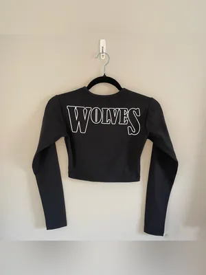 Darc Sport SHE “Wolves” Cropped Long Sleeve Graphic Shirt, Black, Size S, NWOT thumbnail 3