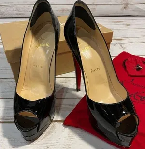 Christian Louboutin Heels thumbnail 1
