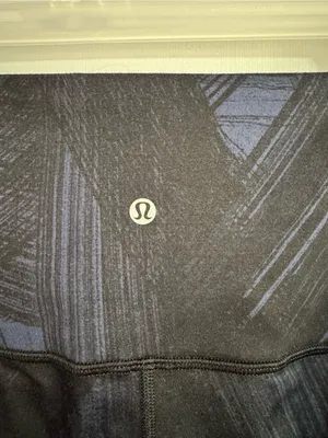 lululemon athletica Navy and Black Leggings with Brushstrokes Size 6 thumbnail 3