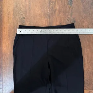 UNIQLO black elastic waist ponte pants, size M thumbnail 6