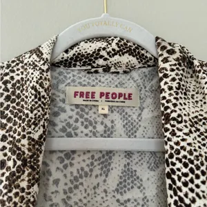 Free people cardigan thumbnail 3