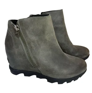 Women's Sorel Joan of Arctic Wedge II Zip sz 7 thumbnail 1