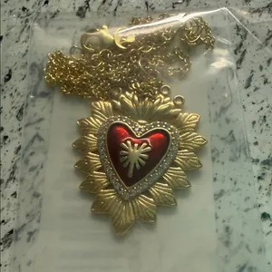 NEW Gold Plated Sacred Heart Rhinestone Sunburst Statement Necklace Valentine thumbnail 5